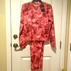 NWT Ladies Under Armour Long Sleeve Top and Bottoms Set Tie Dyed Size XS